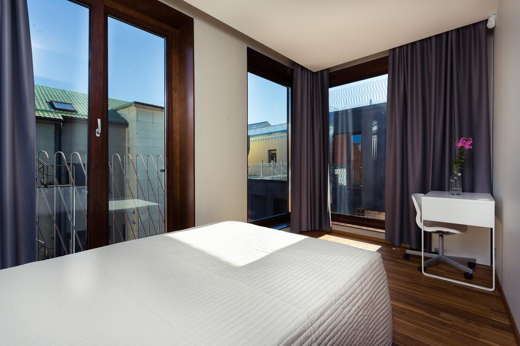 טרטו Konrad Old Town Aparthotel מראה חיצוני תמונה