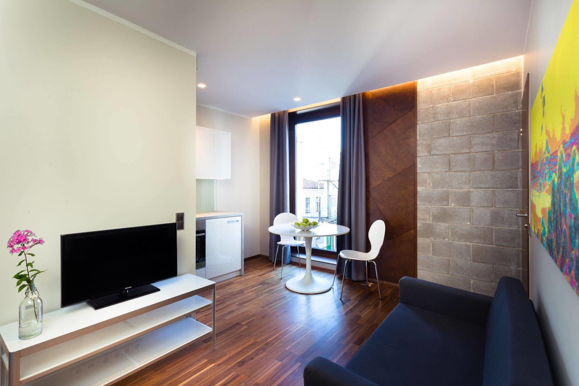 טרטו Konrad Old Town Aparthotel מראה חיצוני תמונה