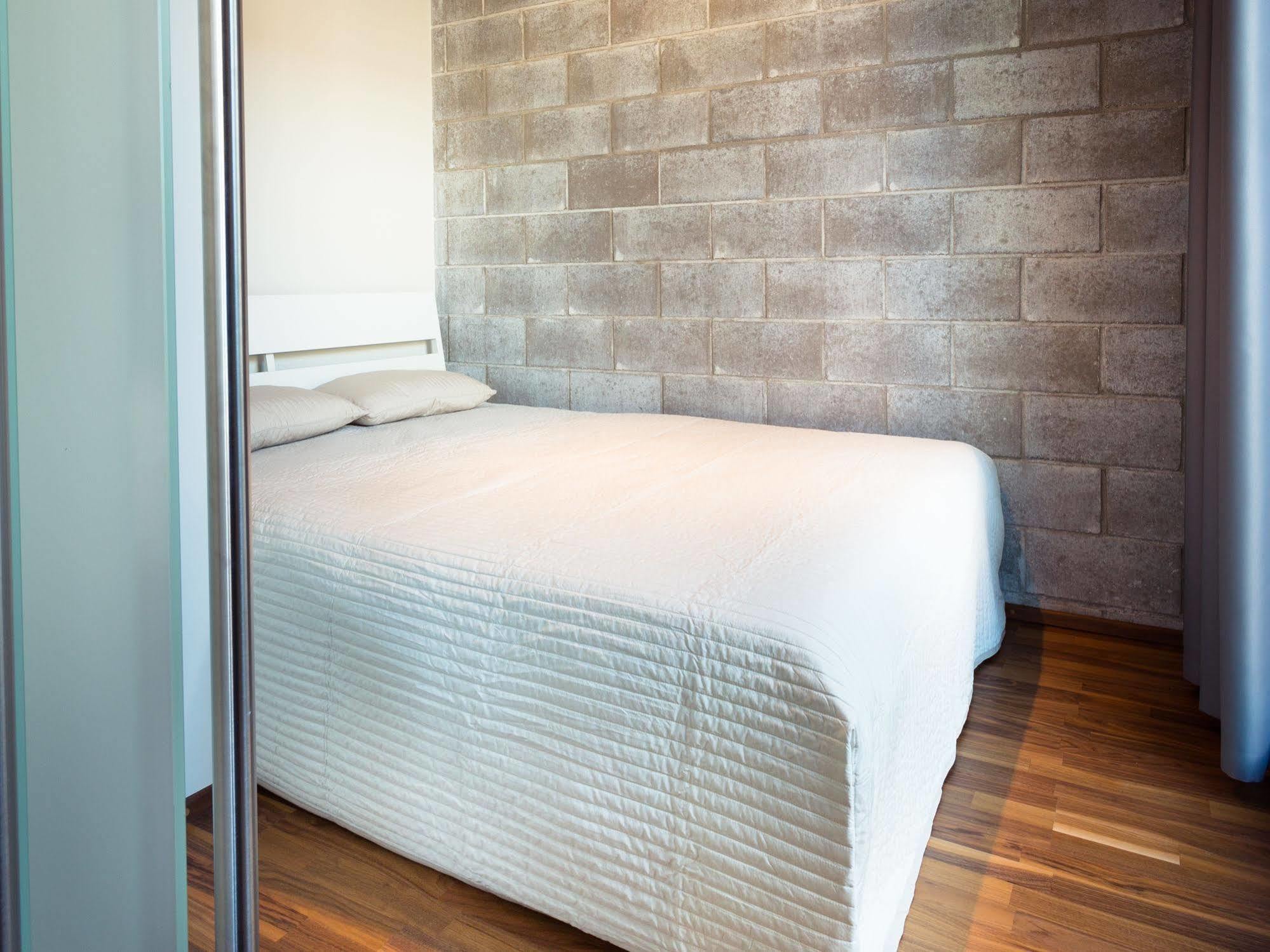טרטו Konrad Old Town Aparthotel מראה חיצוני תמונה