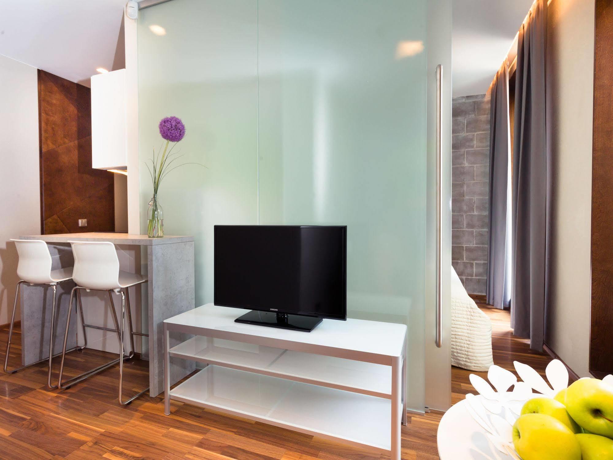 טרטו Konrad Old Town Aparthotel מראה חיצוני תמונה